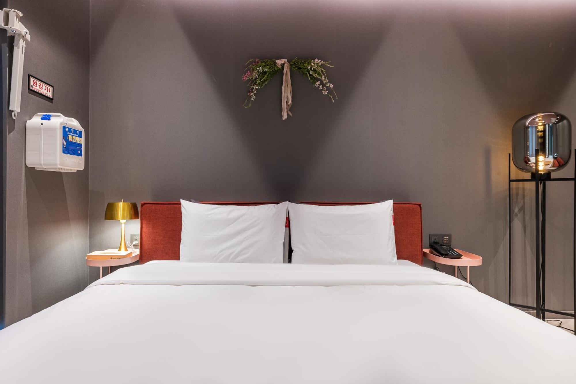 Brown Dot Hotel Changwon Extérieur photo