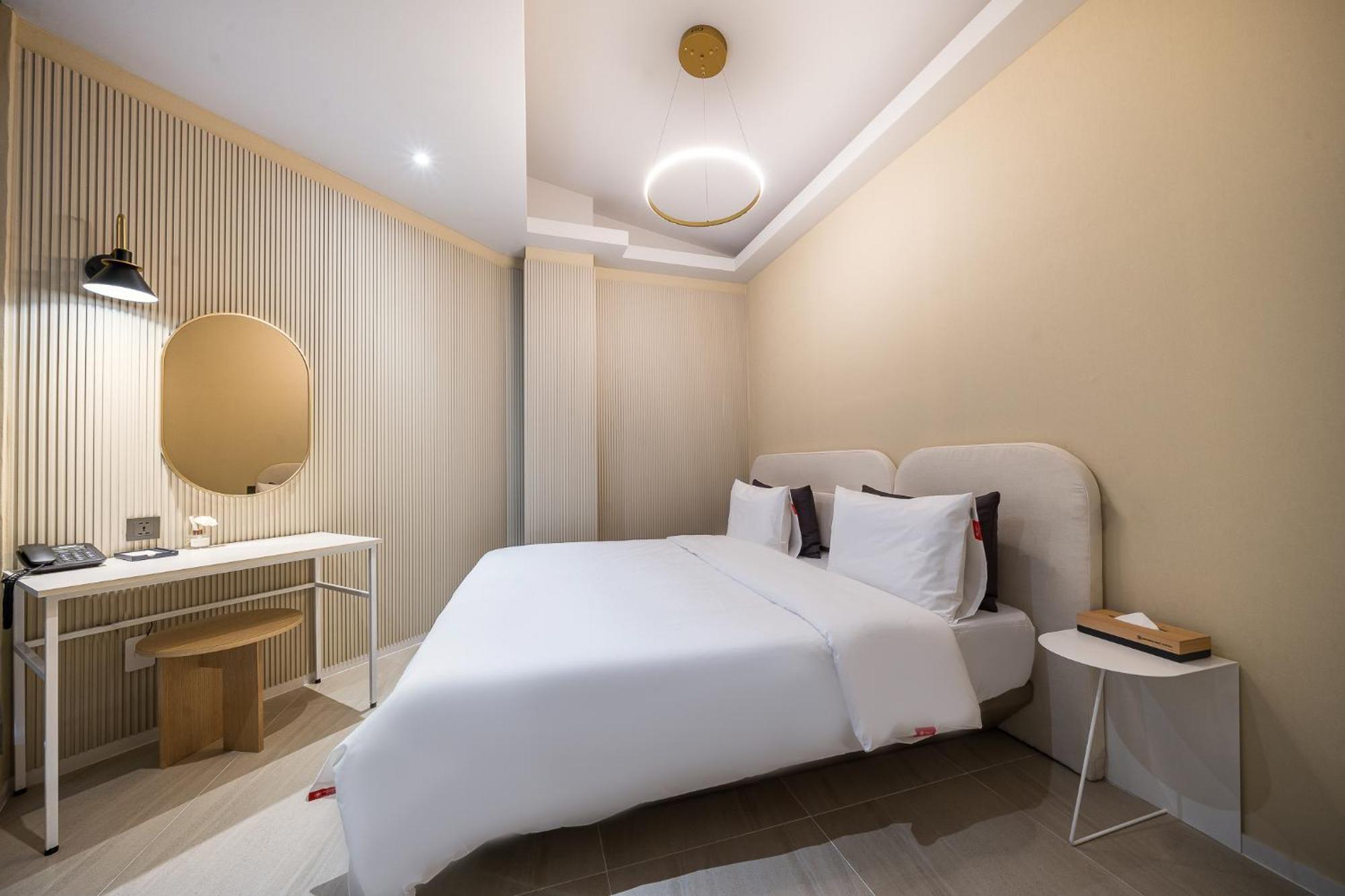 Brown Dot Hotel Changwon Extérieur photo