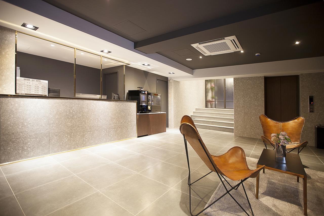 Brown Dot Hotel Changwon Extérieur photo